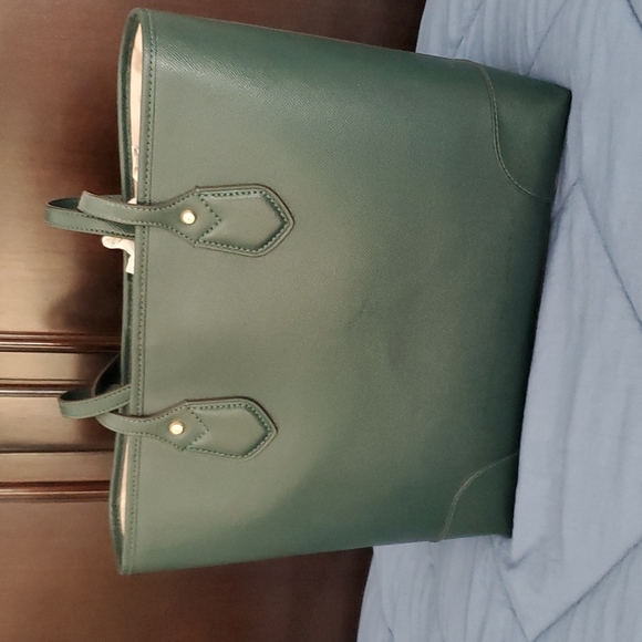 Michael kors tote - Picture 2 of 9